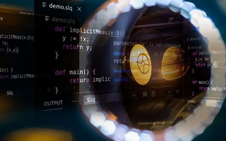 长宁 ,php声明和调用变量的符号是什么？